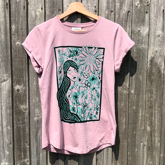 Purple Rose Green Empress Women’s Fit T-shirt